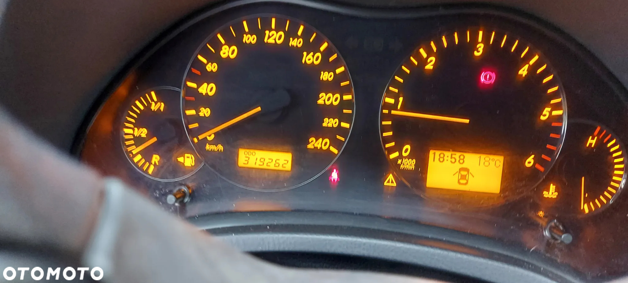 Toyota Avensis 2.0 D-4D Luna - 5