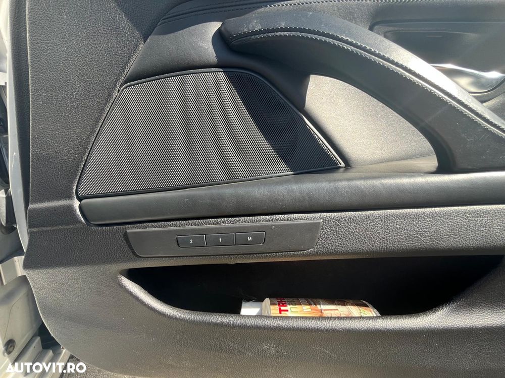 BMW Seria 5 520d - 14