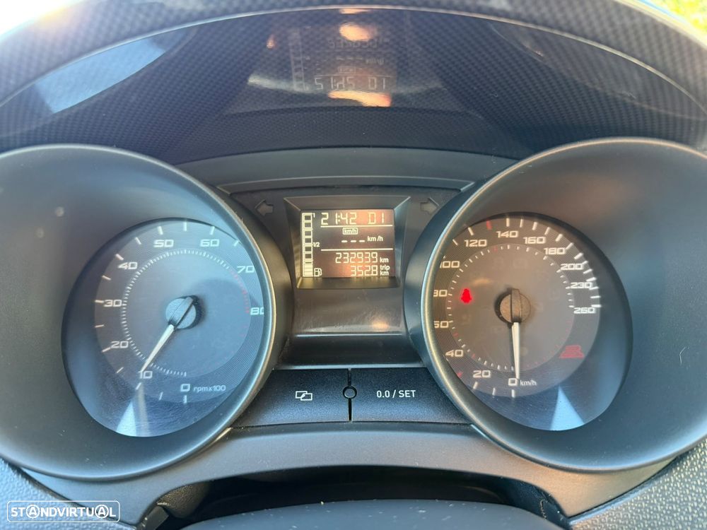 SEAT Ibiza 1.4 TSI Cupra DSG - 33