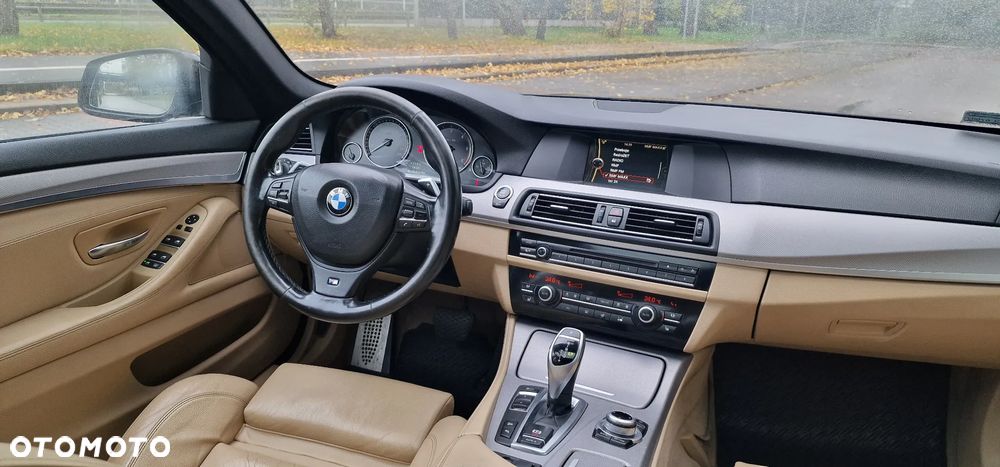 BMW Seria 5 525d xDrive Modern Line - 37