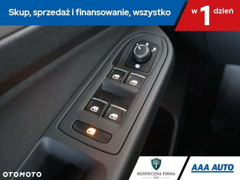 Volkswagen Golf Variant - 18