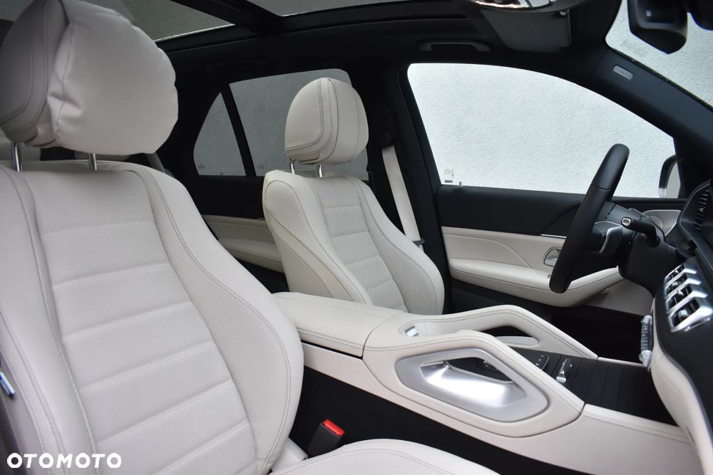 Mercedes-Benz GLE - 15