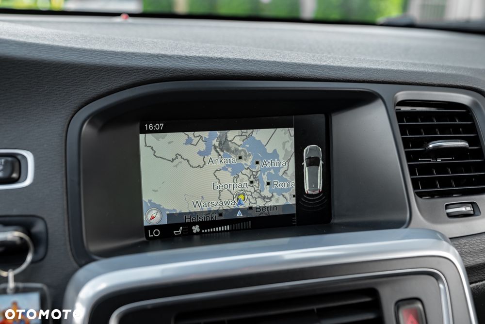 Volvo V60 D3 Linje Business - 36