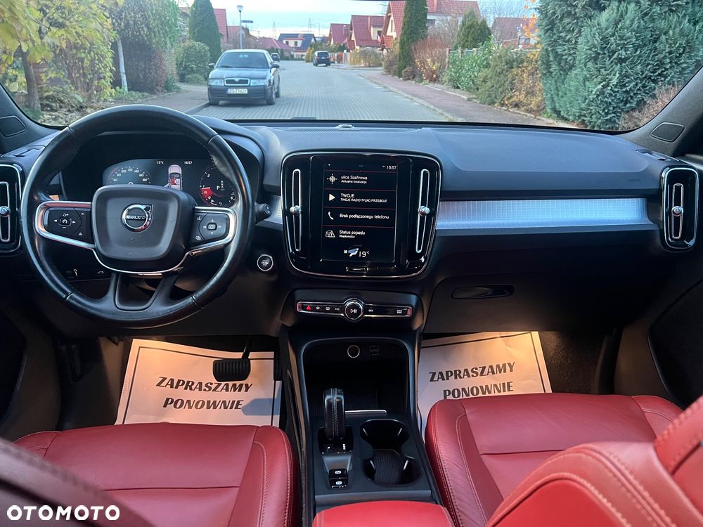 Volvo XC 40 D3 Momentum Pro - 26