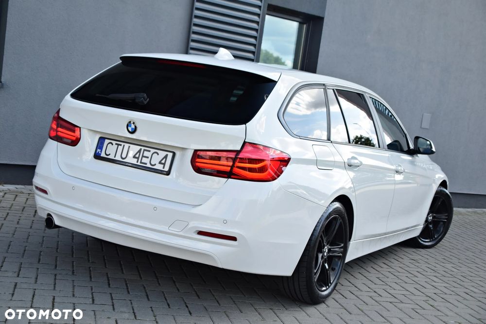 BMW Seria 3 318d - 8
