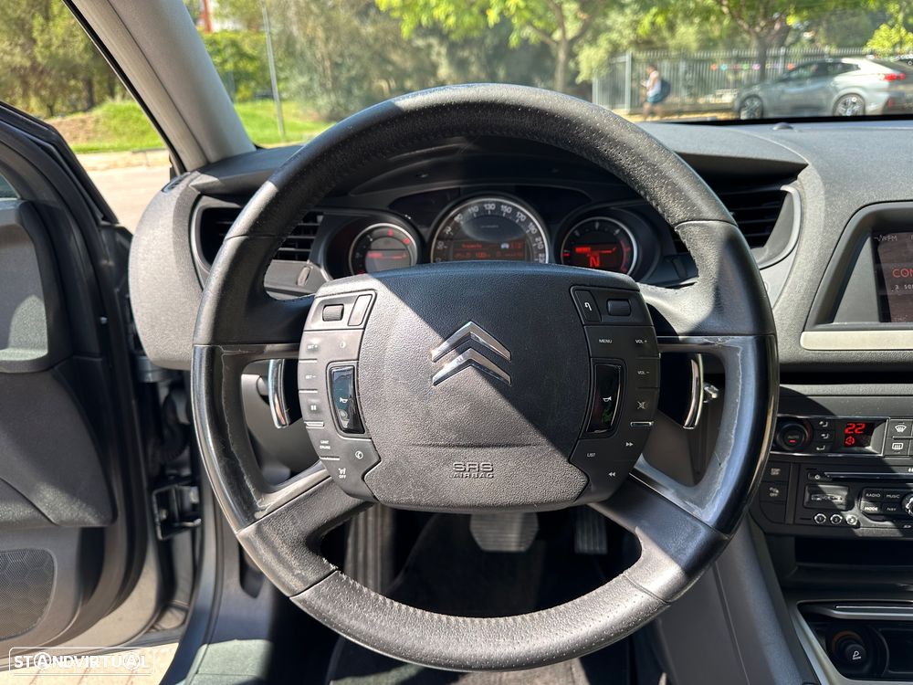 Citroën C5 Tourer 1.6 e-HDi Séduction Air.CMP6 - 17