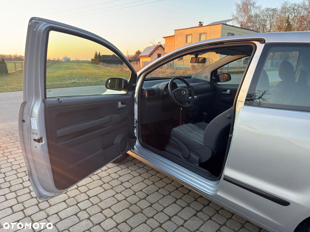 Volkswagen Fox 1.4 TDI Fresh - 9