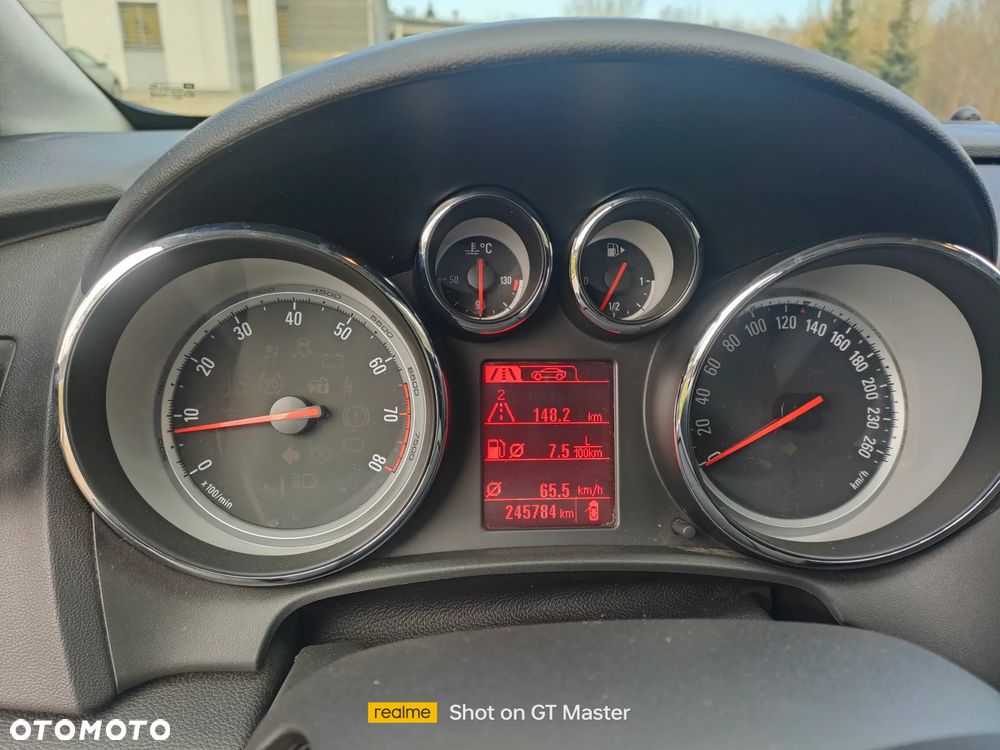Opel Astra 1.6 Sport - 18