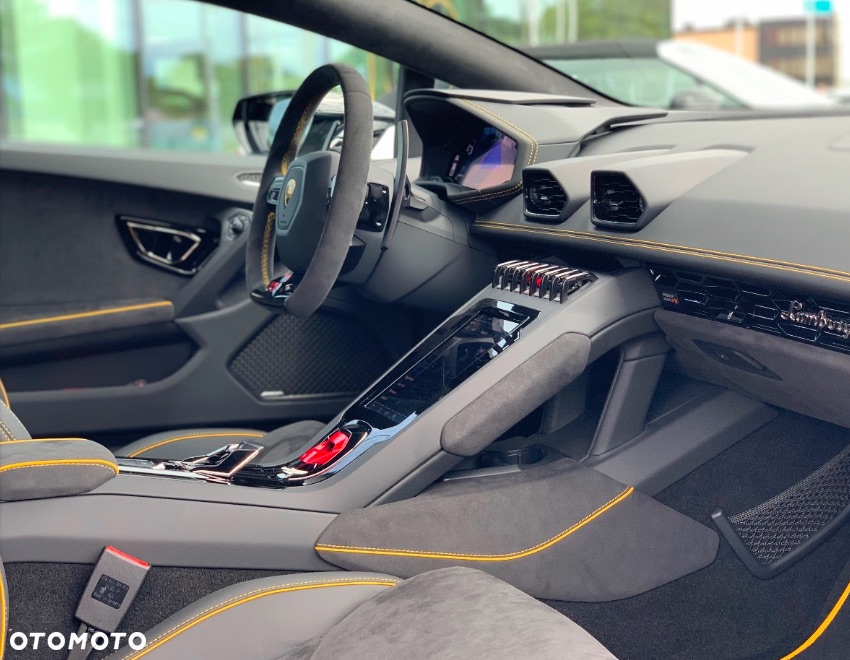 Lamborghini Huracan Performante - 15