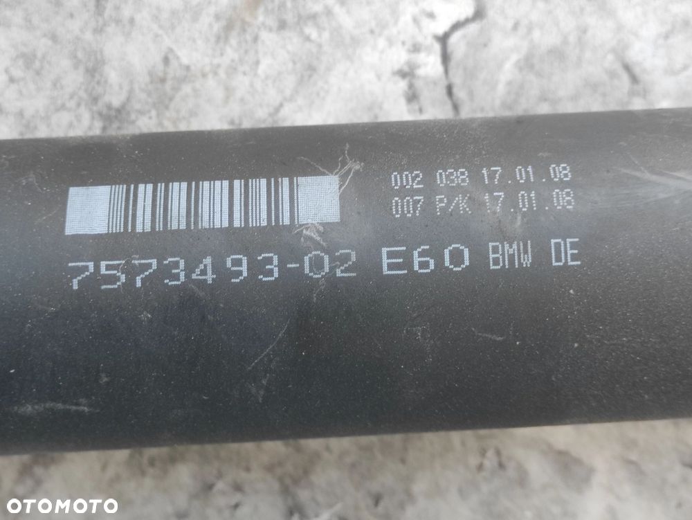 WAŁ NAPĘDOWY BMW E60 E61 X DRIVE TYLNY 7573493 - 7