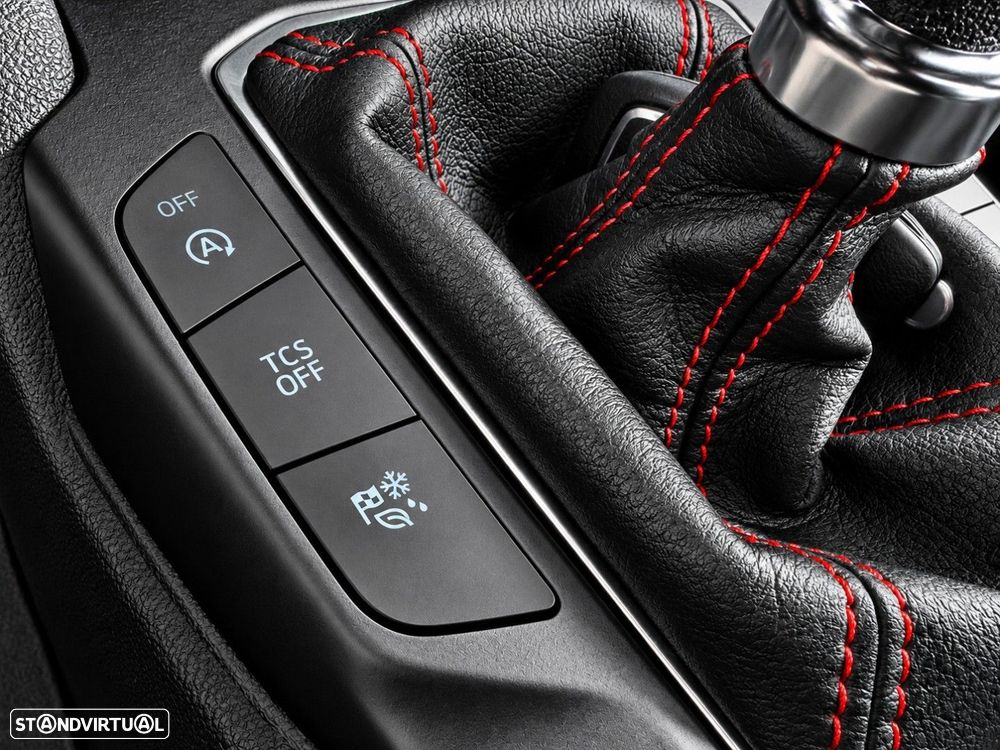 Ford Focus 1.0 EcoBoost ST-Line - 25