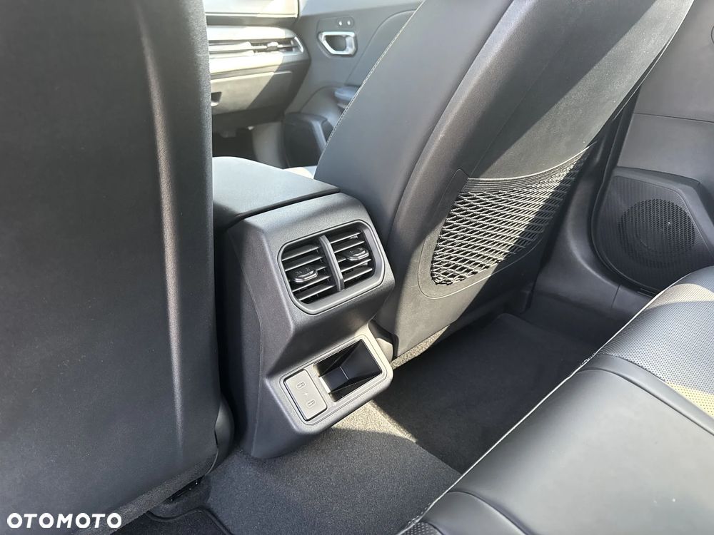 Kia K4 1.6 T-GDI L - 17