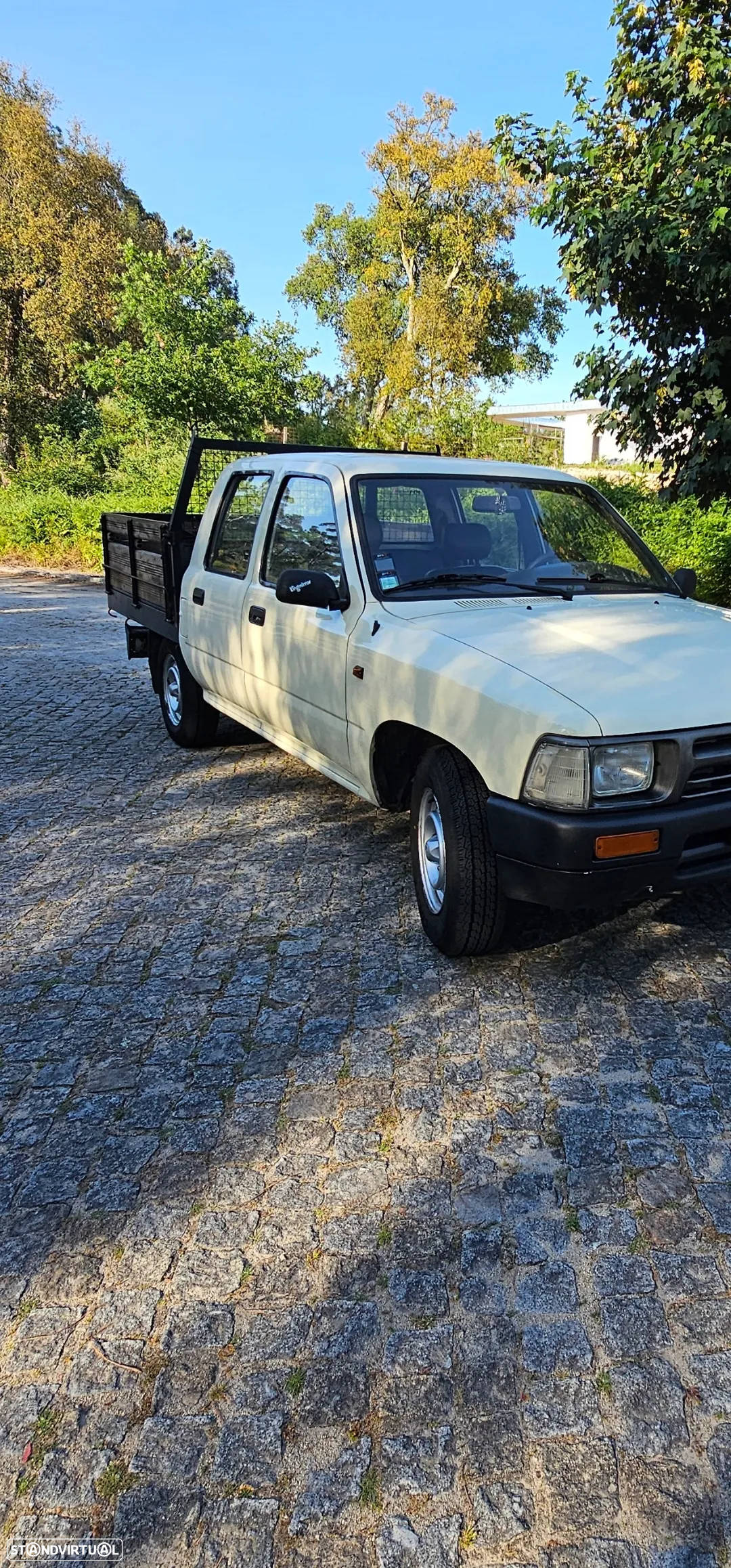 Toyota Hilux 2.4 D LN85LP Cx Mad. C.D - 10