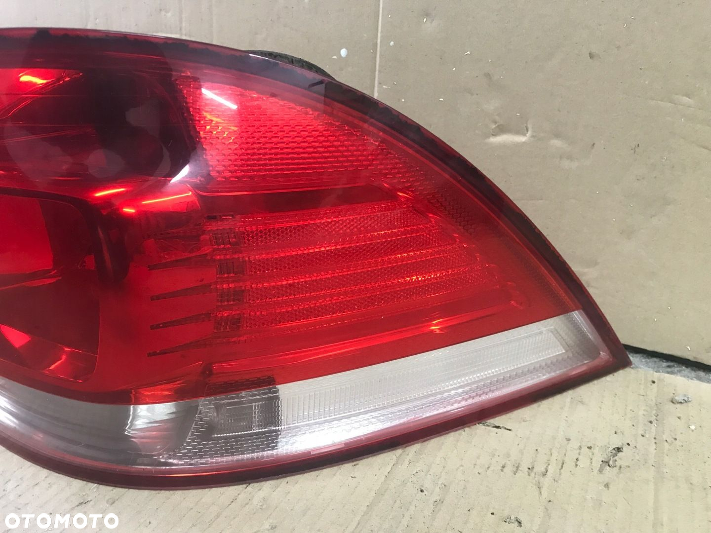 LAMPA PRAWY LUB LEWY TYŁ VW GOLF 5 V KOMBI - 4