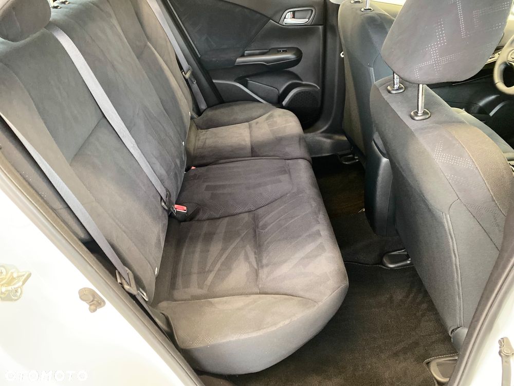 Honda Civic 1.4 Comfort - 15