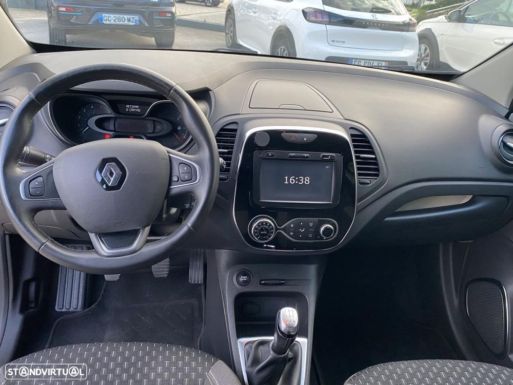 Renault Captur - 10