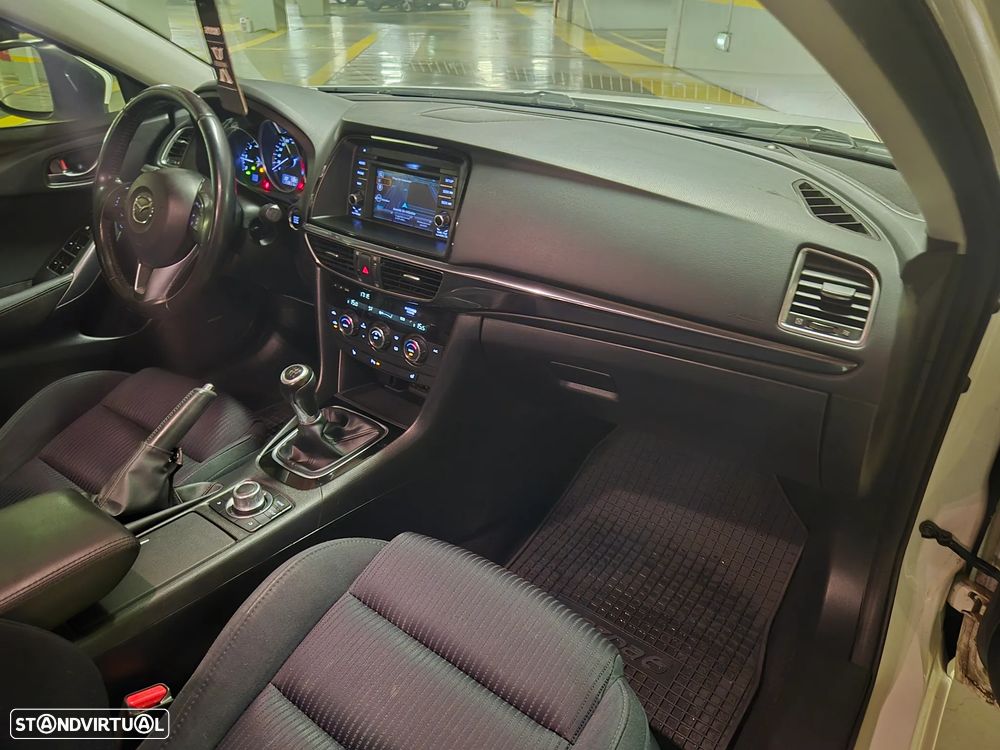 Mazda 6 2.2 SKY-D Evolve Navi 104g - 45