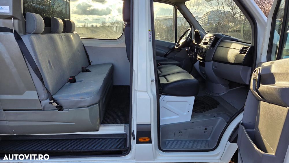 Volkswagen Crafter - 11