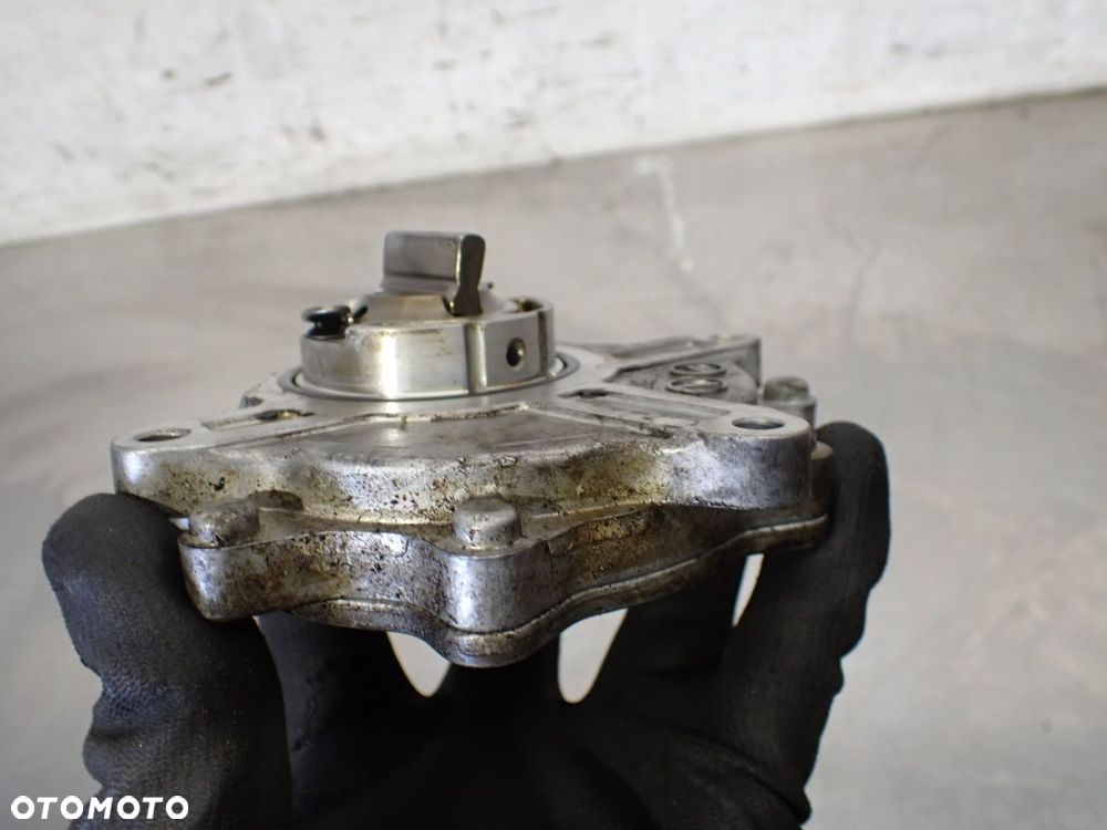 VACUM POMPA BMW E90 320I ST732-M5-A - 7