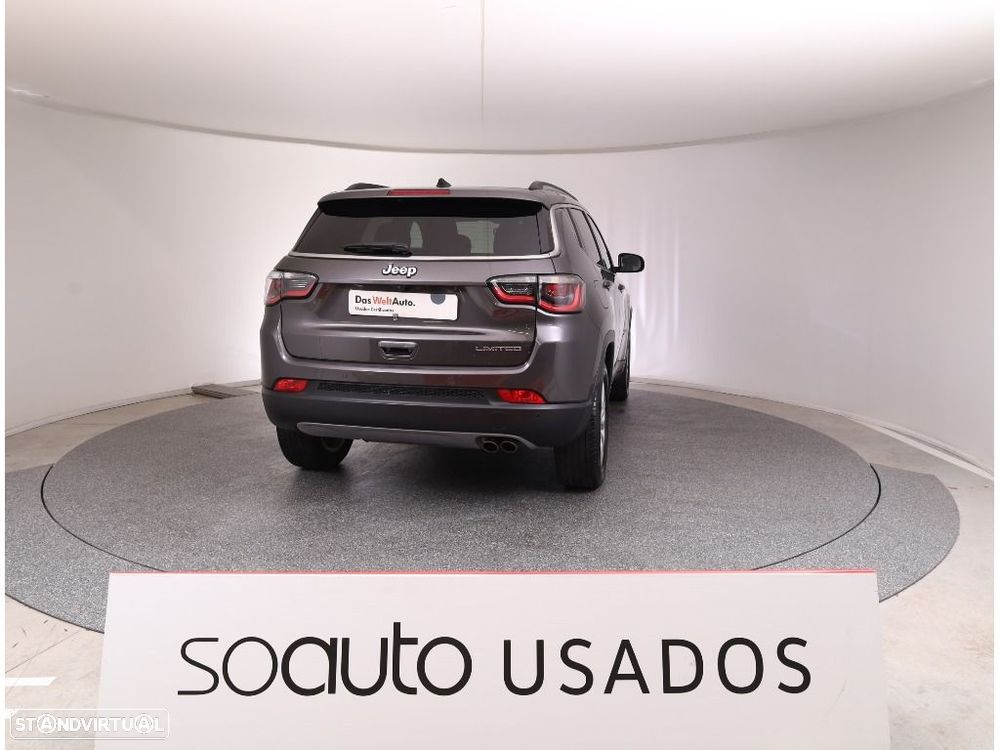 Jeep Compass 1.3 T Limited - 12