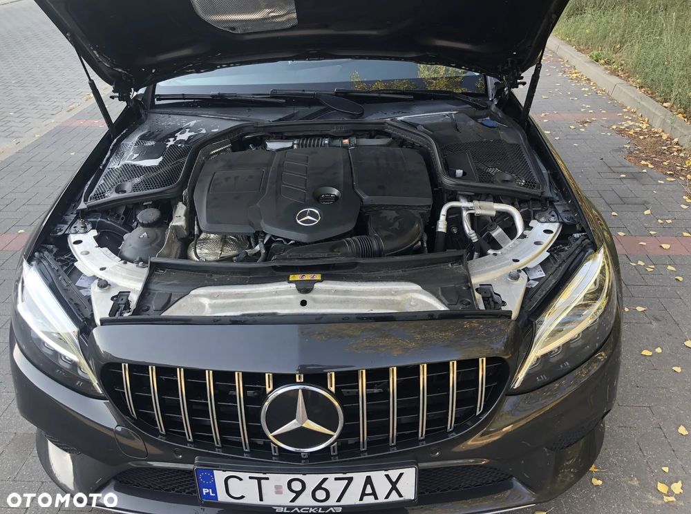 Mercedes-Benz Klasa C 220 d T 9G-TRONIC - 11