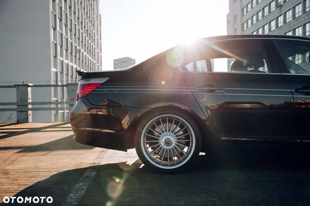 BMW Seria 5 545i - 10