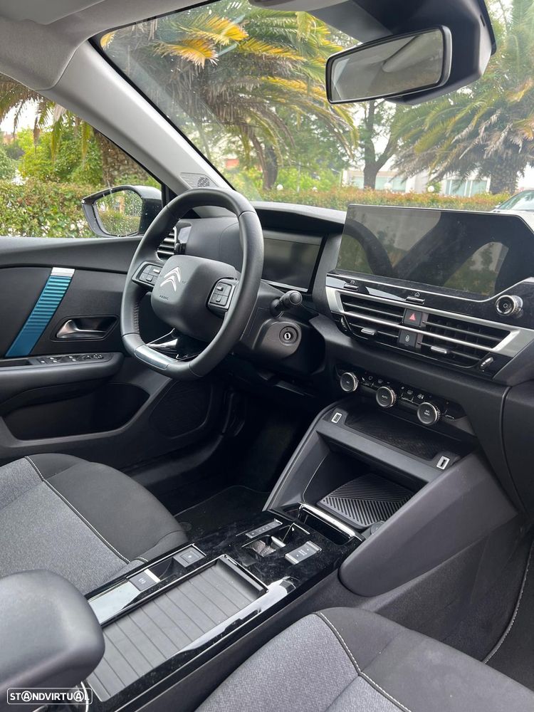 Citroën e-C4 - 11