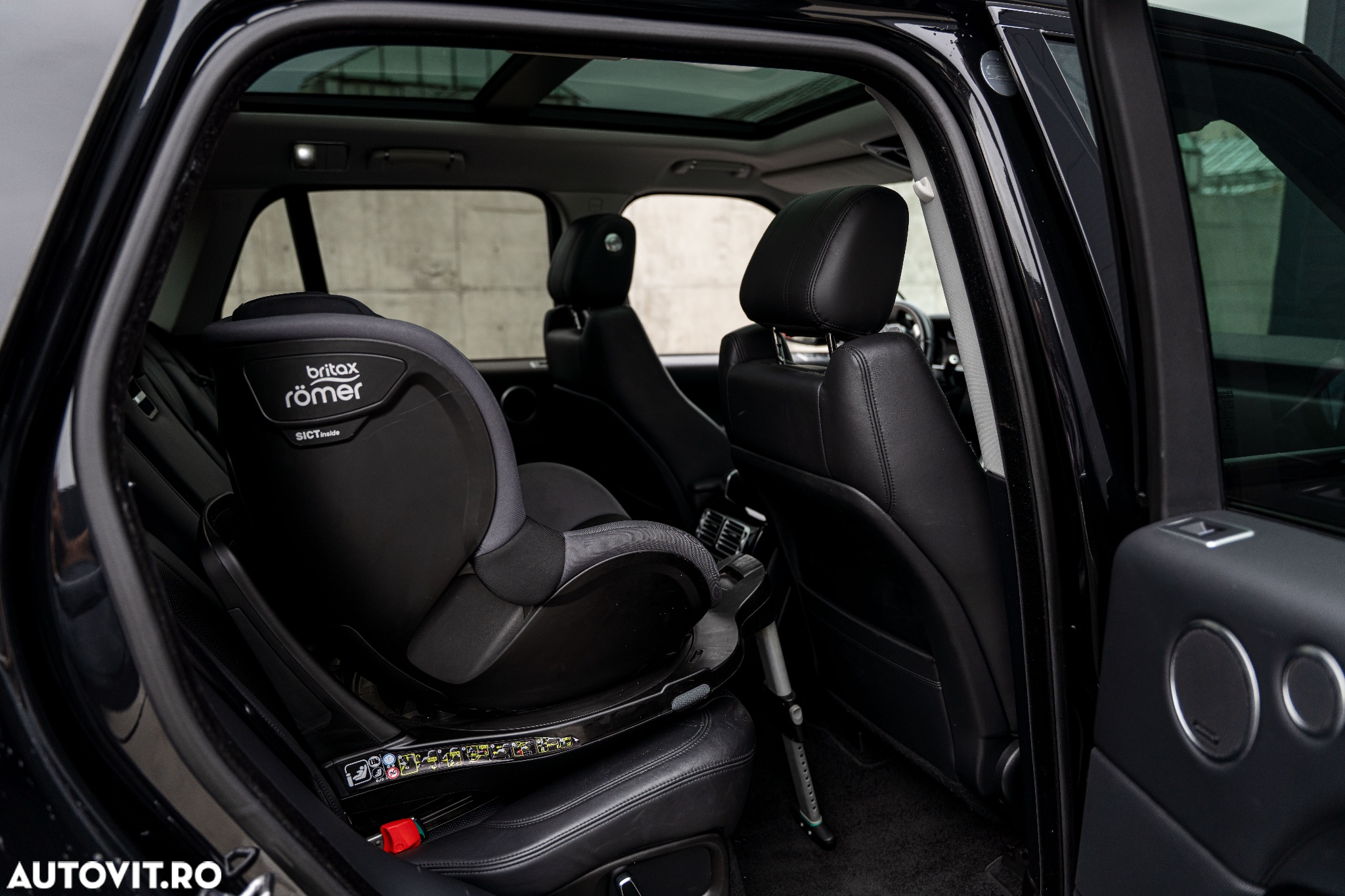 Land Rover Range Rover Vogue - 13