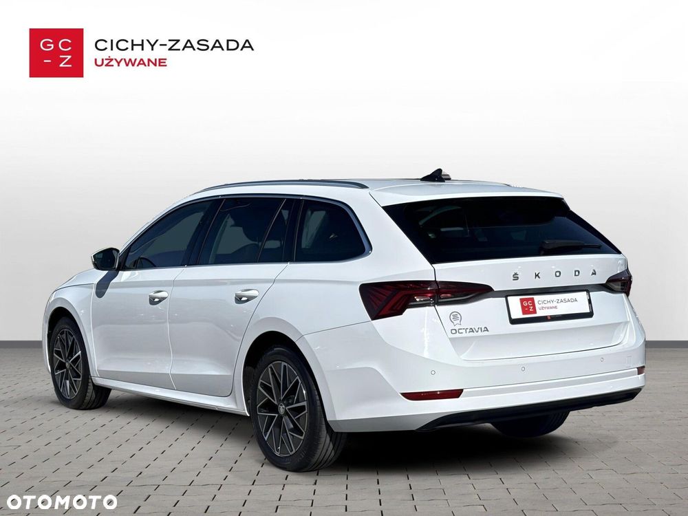 Skoda Octavia 2.0 TDI Style DSG - 3