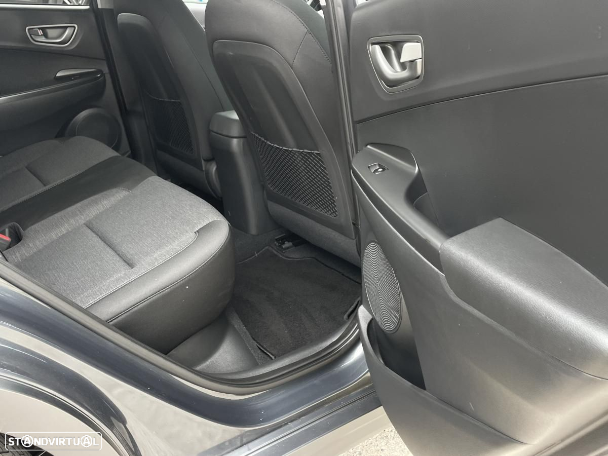Hyundai Kauai EV 64 kWh Premium - 16