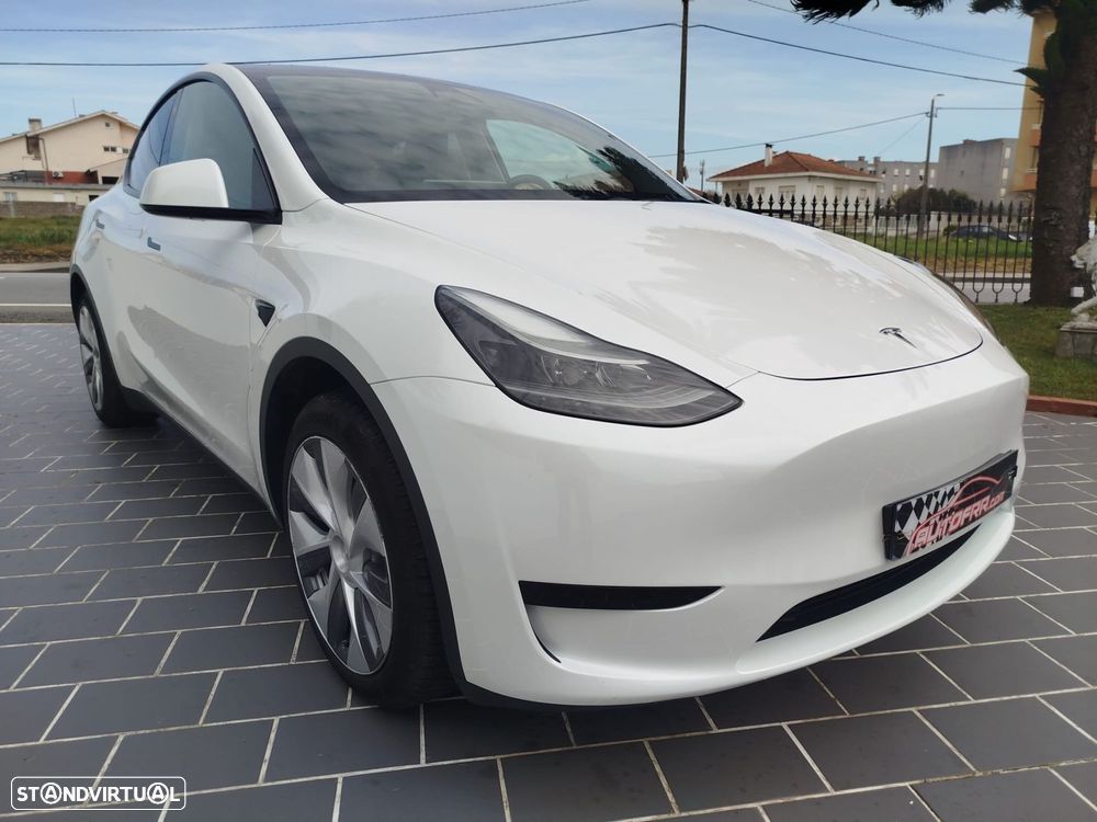 Tesla Model Y Tração Traseira - 2