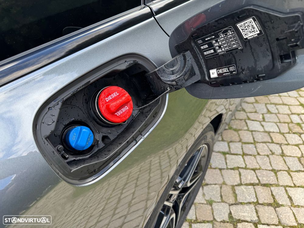 Mercedes-Benz E 300 de AMG Line - 14