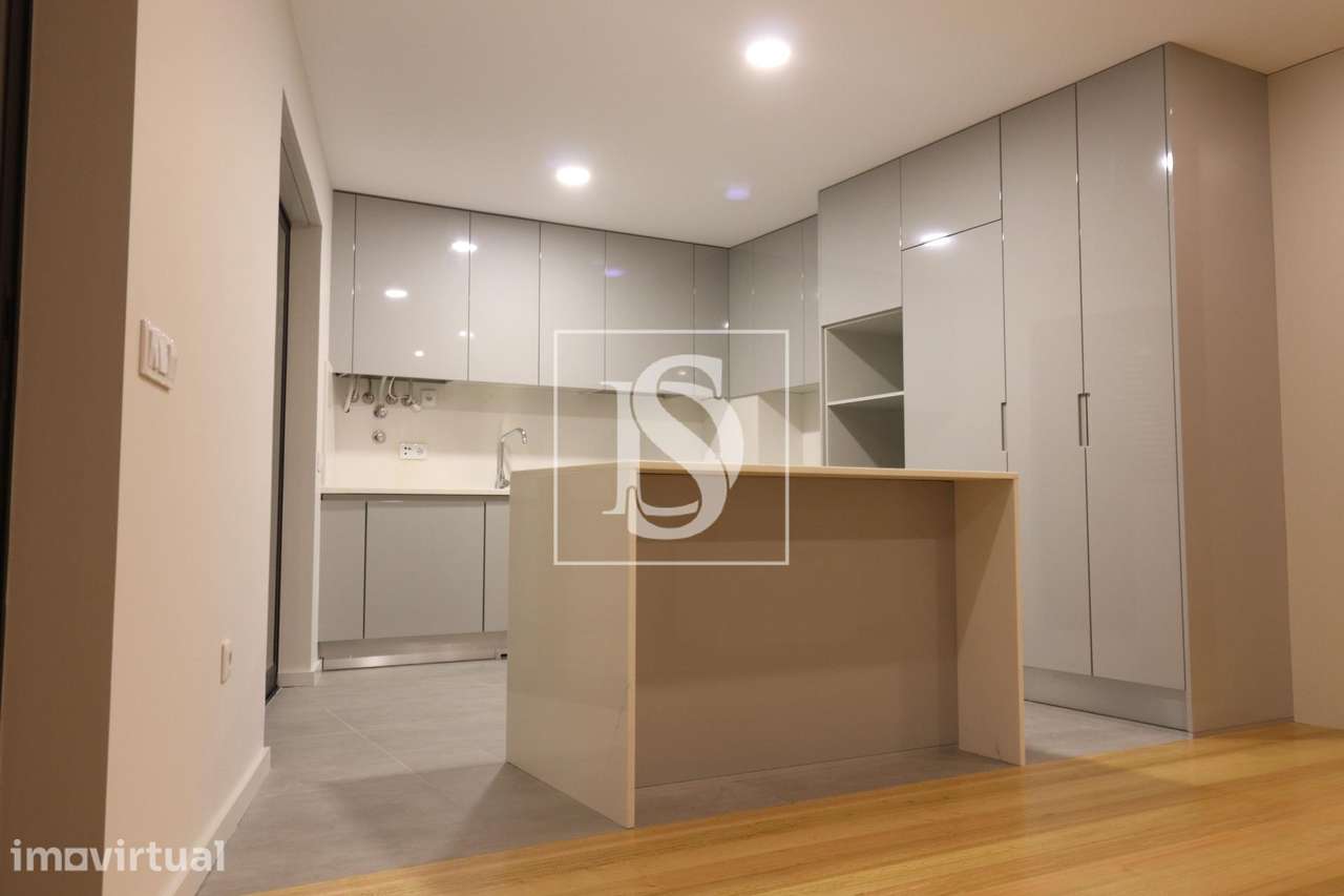Apartamento T4 Venda em Póvoa de Varzim, Beiriz e Argivai,Póvoa de Var - Grande imagem: 3/14