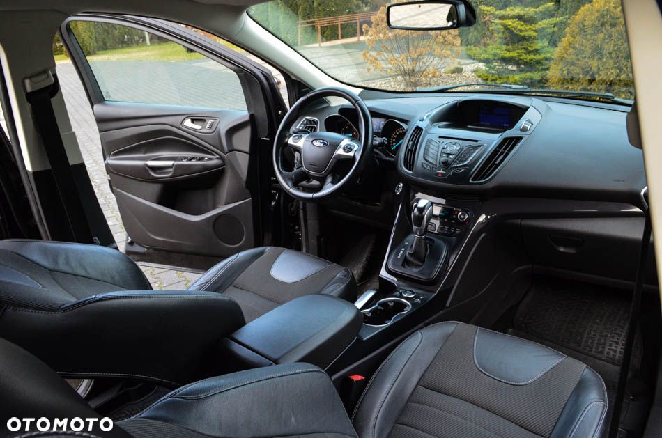 Ford Kuga 2.0 TDCi 4WD Titanium - 34