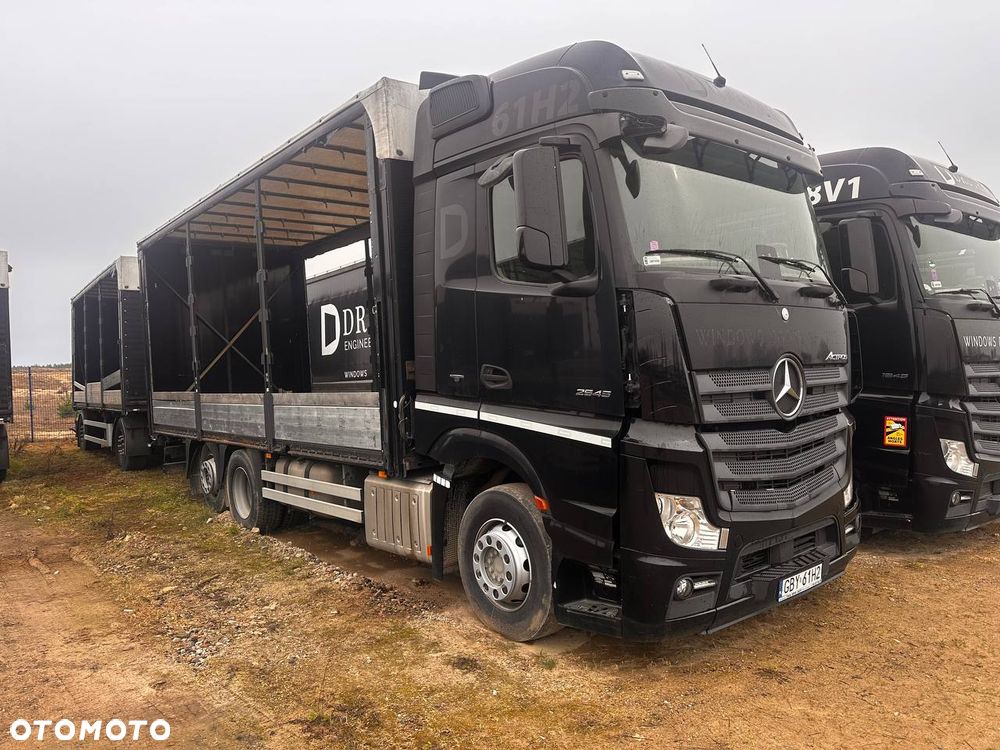 Mercedes-Benz ACTROS - 8