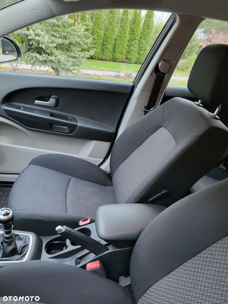 Kia Ceed 1.6 Crdi Comfort - 17