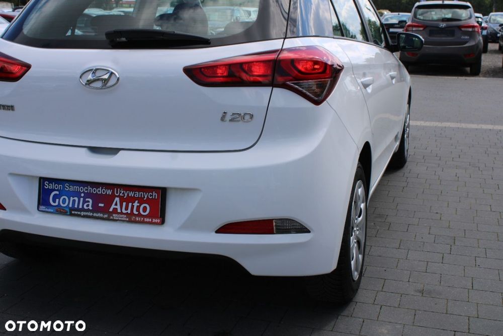 Hyundai i20 - 16