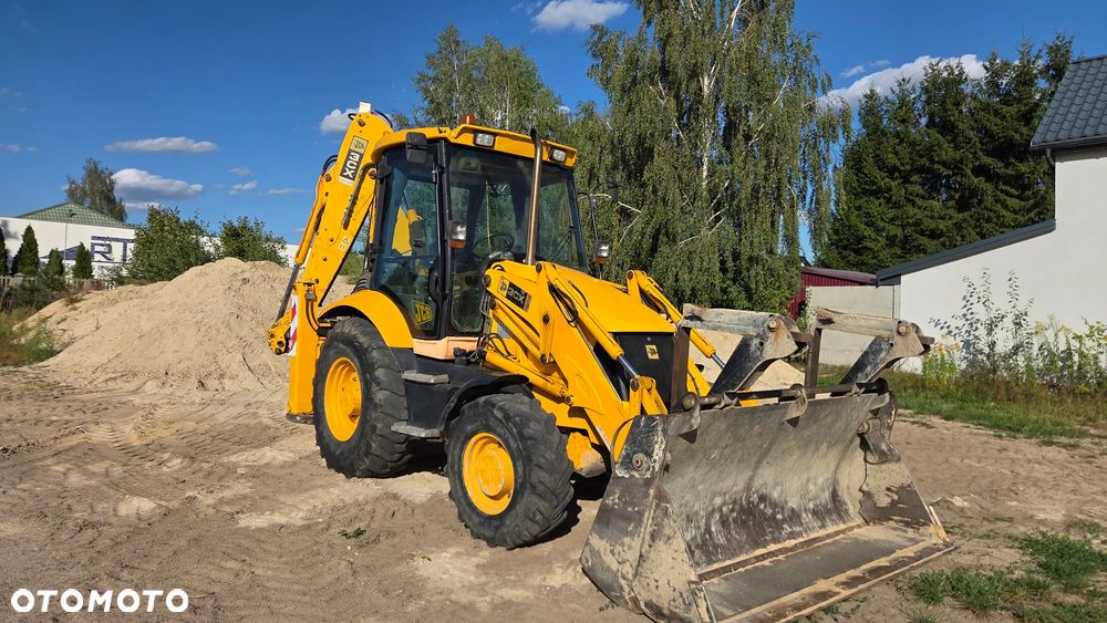 JCB - 1
