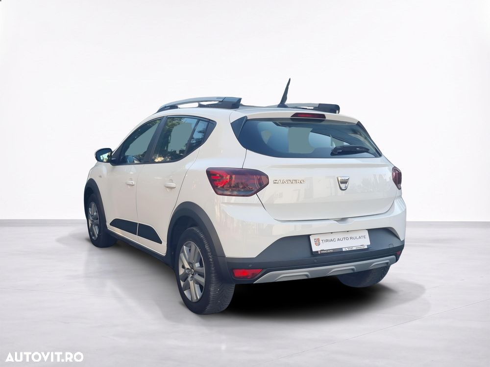 Dacia Sandero Stepway TCe 90 MT6 Comfort - 4