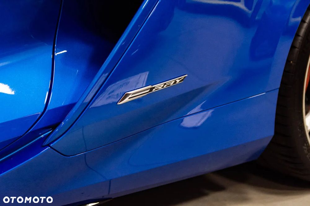 Chevrolet Corvette - 8