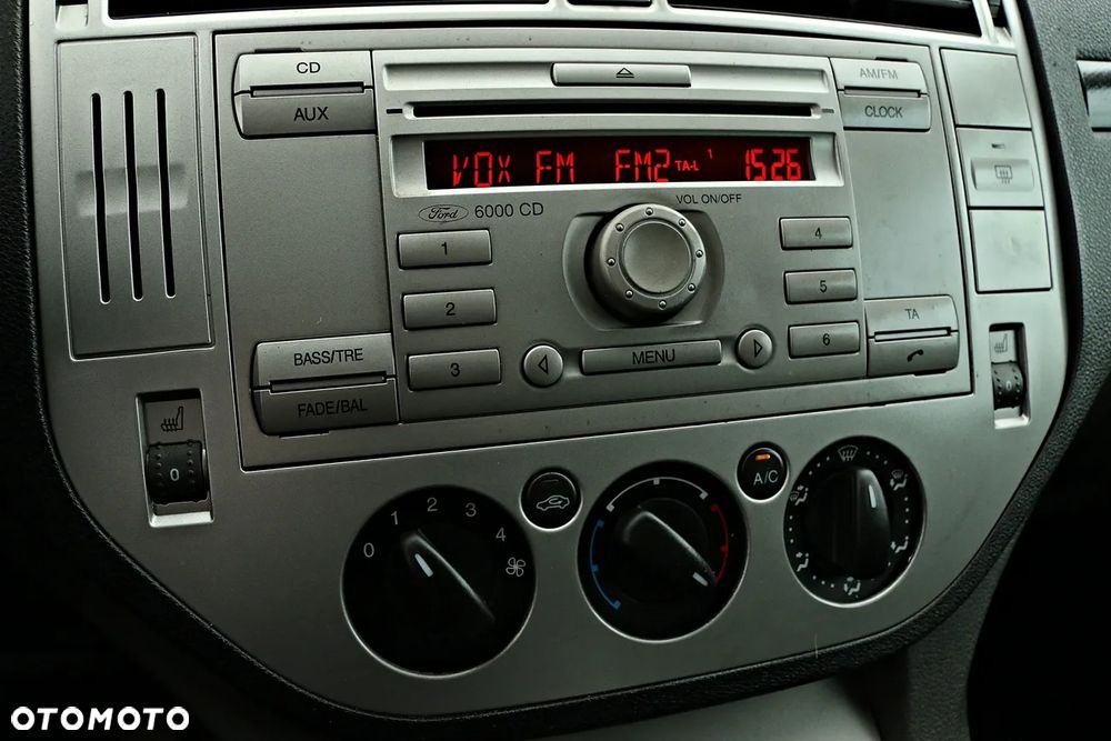 Ford Kuga 2.0 TDCi 2x4 Trend - 36
