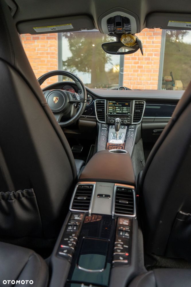 Porsche Panamera PDK Edition - 28