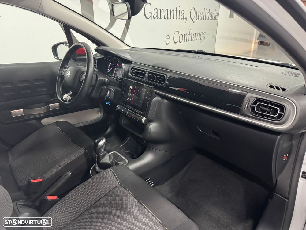 Citroën C3 1.2 PureTech Shine - 40