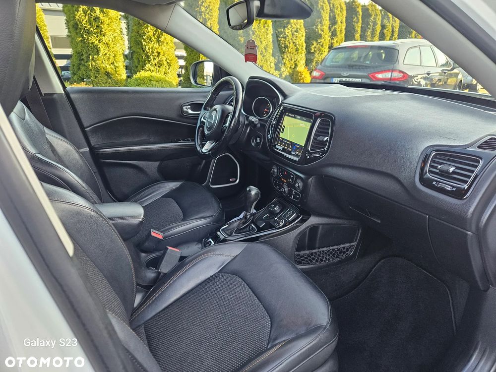 Jeep Compass 2.0 MultiJet Active Drive Automatik Limited - 12