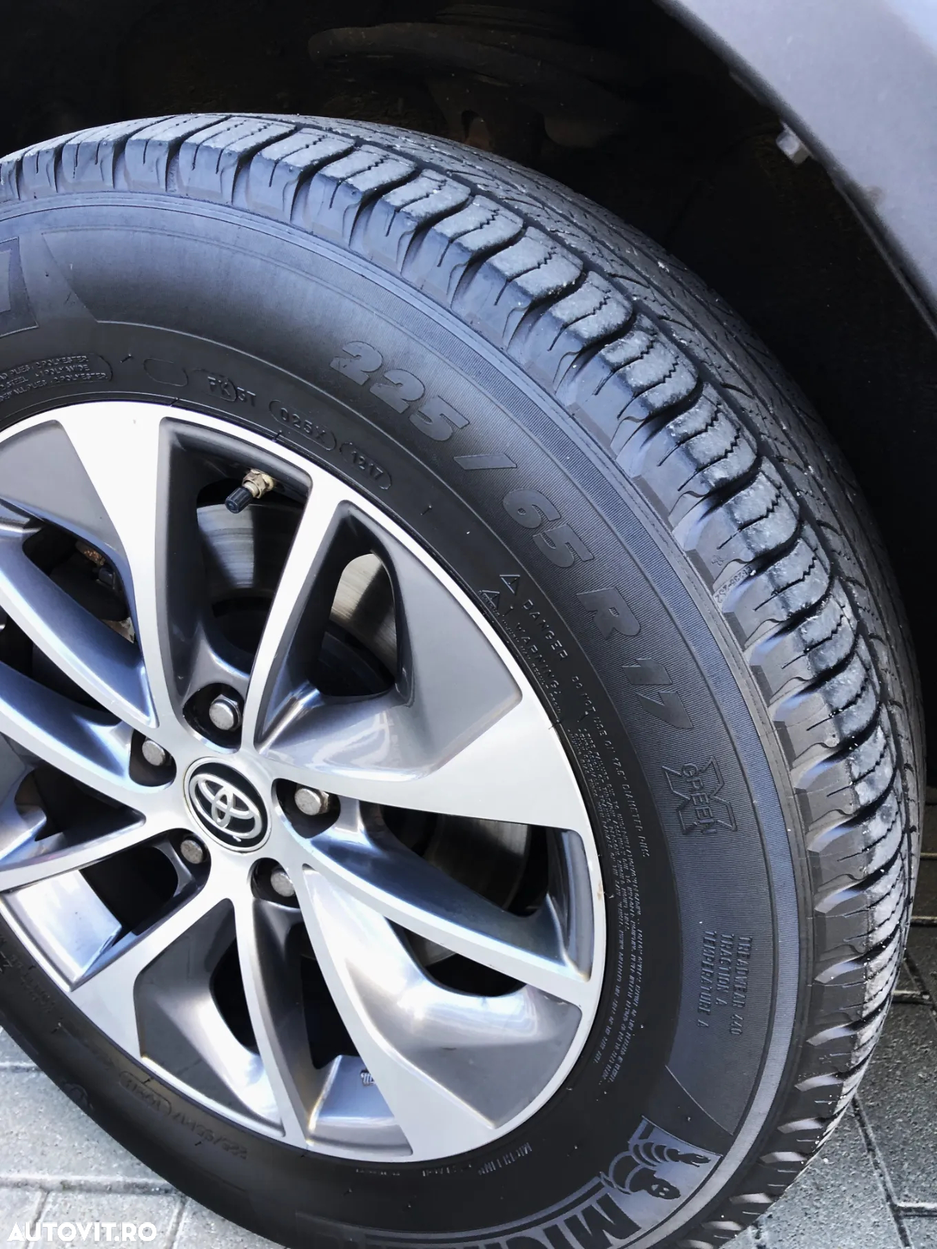 Toyota RAV4 2.5 4x2 Hybrid Edition - 24