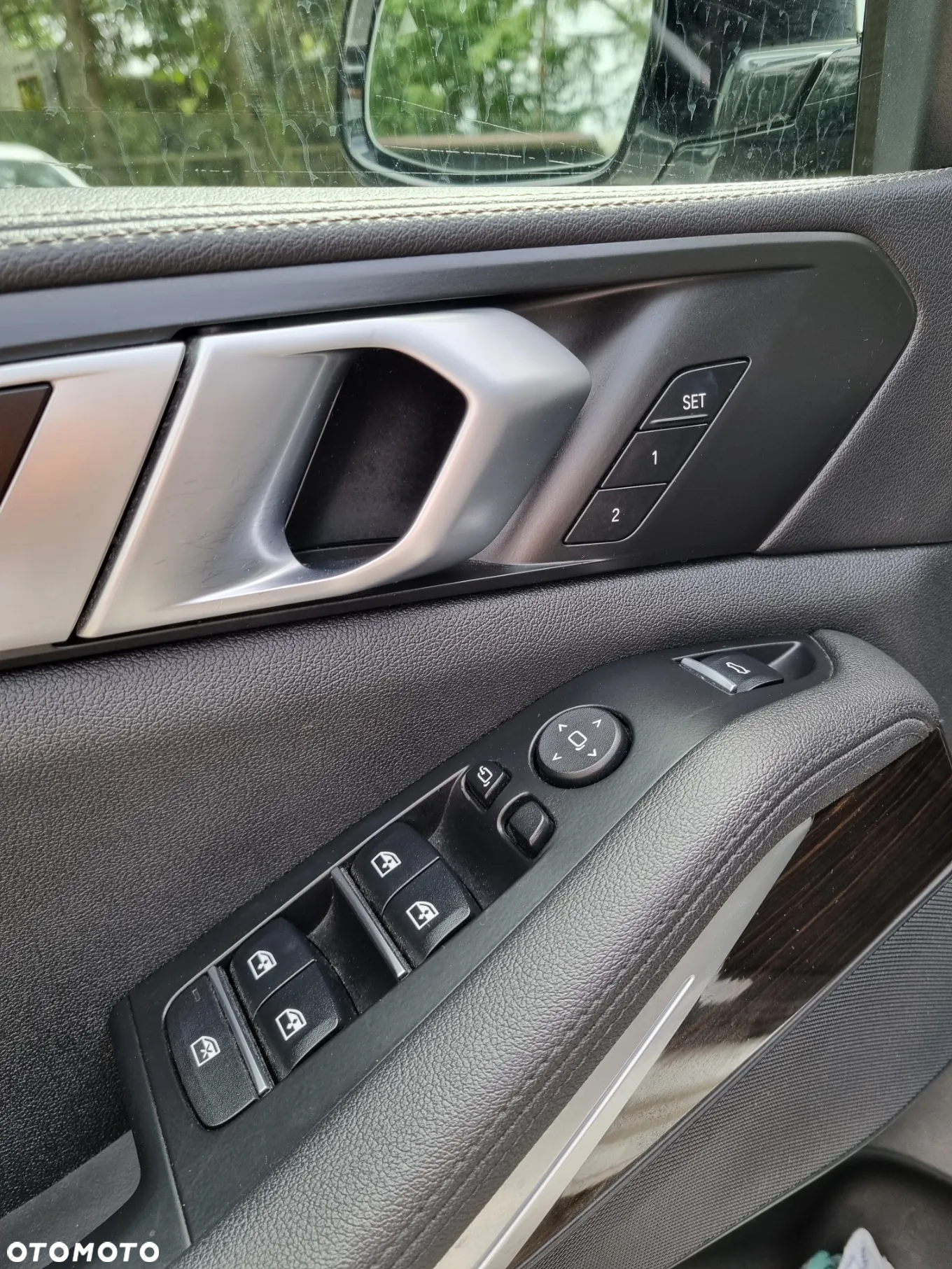 BMW X5 xDrive40i - 14
