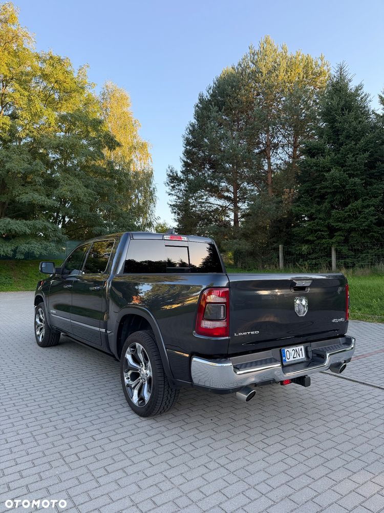 RAM 1500 - 8