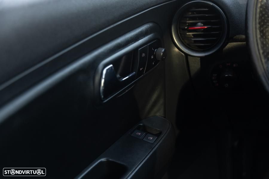 SEAT Ibiza 1.9 TDI FR - 37