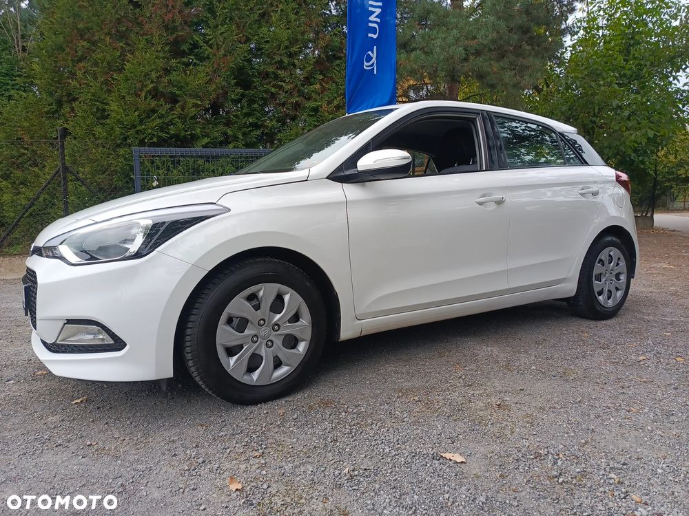 Hyundai i20 - 14