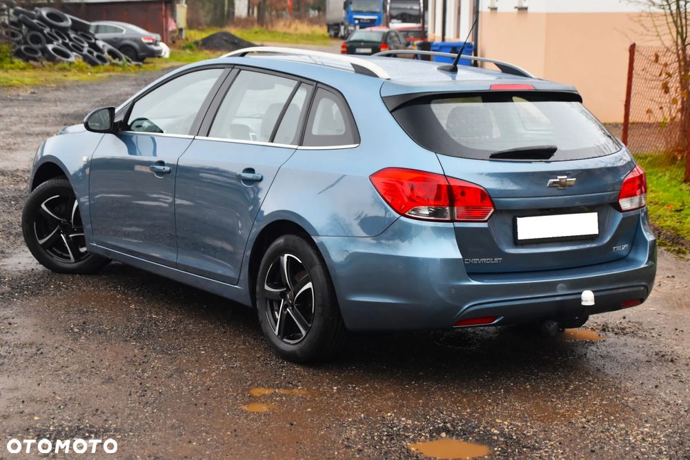 Chevrolet Cruze - 28
